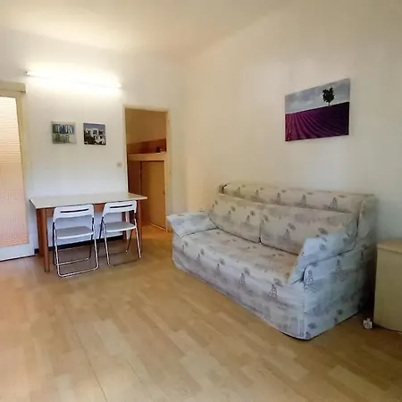 Apartament Rocamare *